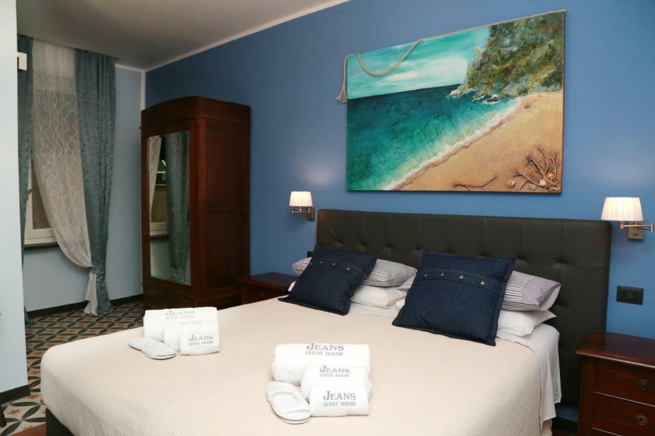 Jeans Luxury House Apartment Genoa