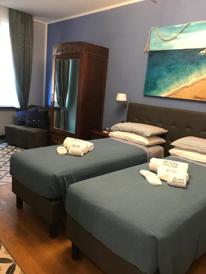 Apartment Jeans Luxury House