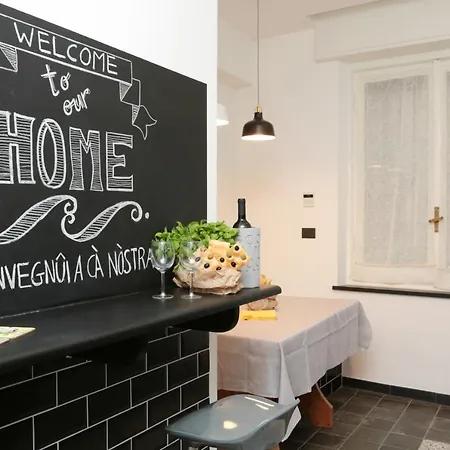 Jeans Luxury House Apartment Genoa Exterior photo