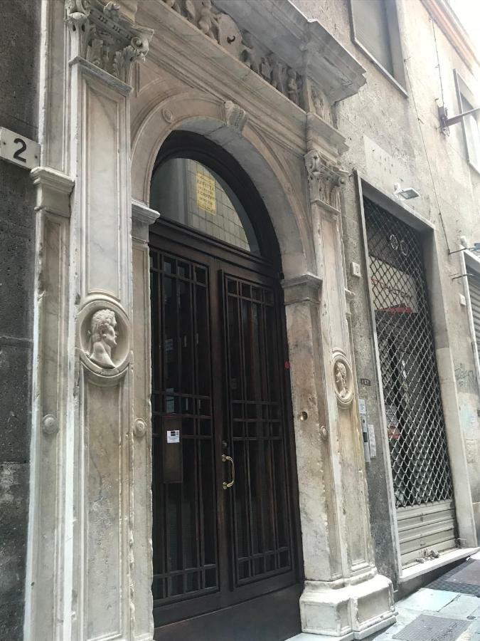 Jeans Luxury House Genua